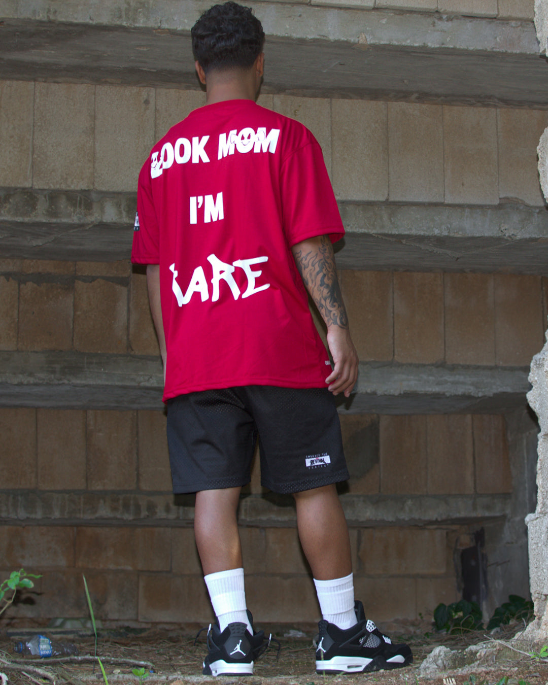 LOOK MOM I’M RARE TEE