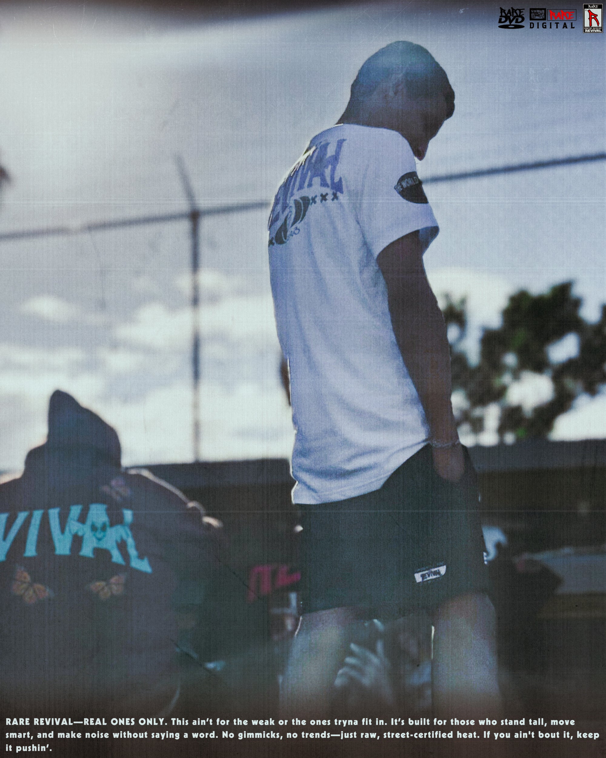 DARK IRIS TEE